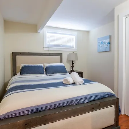 @ Marbella Lane 2Br Lower Level House In Downtown San Jose